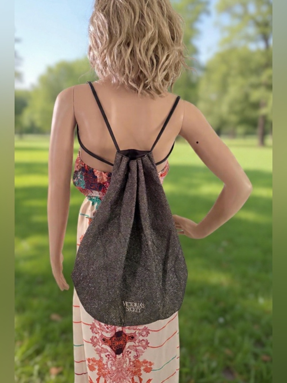 NWOT Victoria's Secret Black Glitter Drawstring Backpack, Spacious & lightweight - Picture 2 of 9